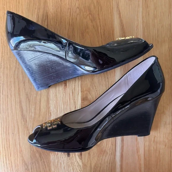 Tory Burch Jade Peep Toe Patent Leather Wedge Pumps Black Size 8 - Picture 3 of 12
